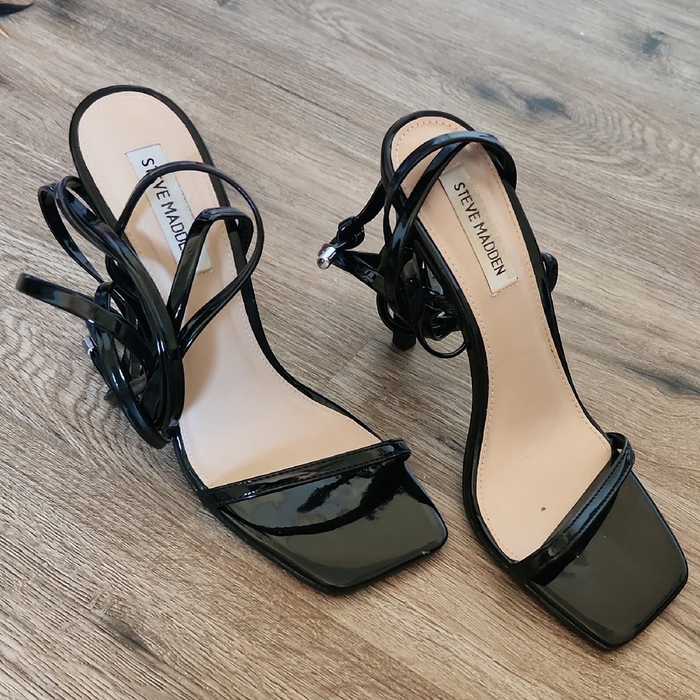 Steve Madden Glossy Black Strappy Heels